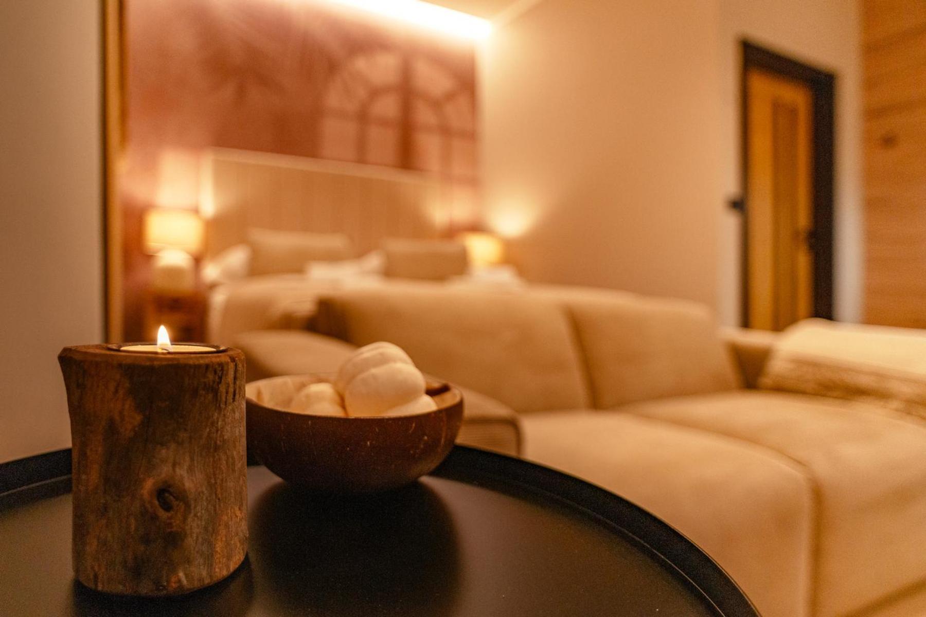 Sting Boutique Apartments Острава Екстер'єр фото